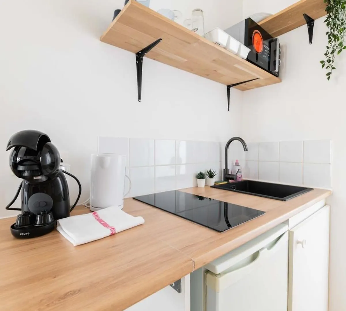 Studio Fonctionnel Et Confortable - Paris 10 - 2P - Flat-Guest 0*,